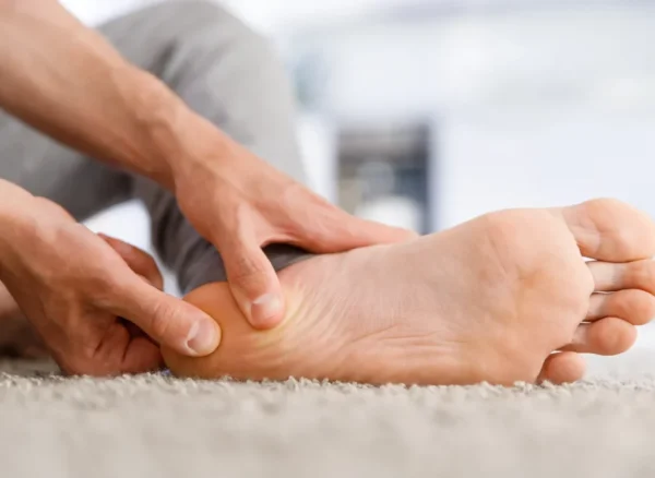 Plantar-Fascitis-1024x683